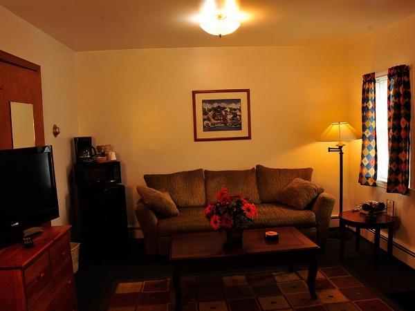 Willows Motel image 6